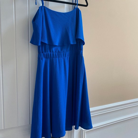 NEW Vince Camuto Women's Dress Size 6 - Picture 1 of 10